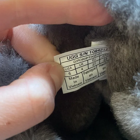 UGG | Bailey Corduroy Bow Boots In Charcoal - Picture 5 of 5